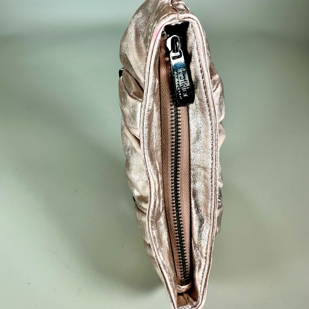 Botkier Elegant Metallic Wristlet/Clutch - Picture 5 of 13